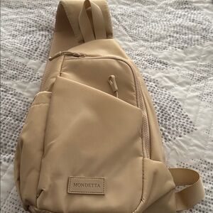 Mondetta Unisex Sling Bag beige/cream